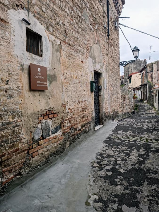 La Casetta Nelle Mura تيراتشينا المظهر الخارجي الصورة